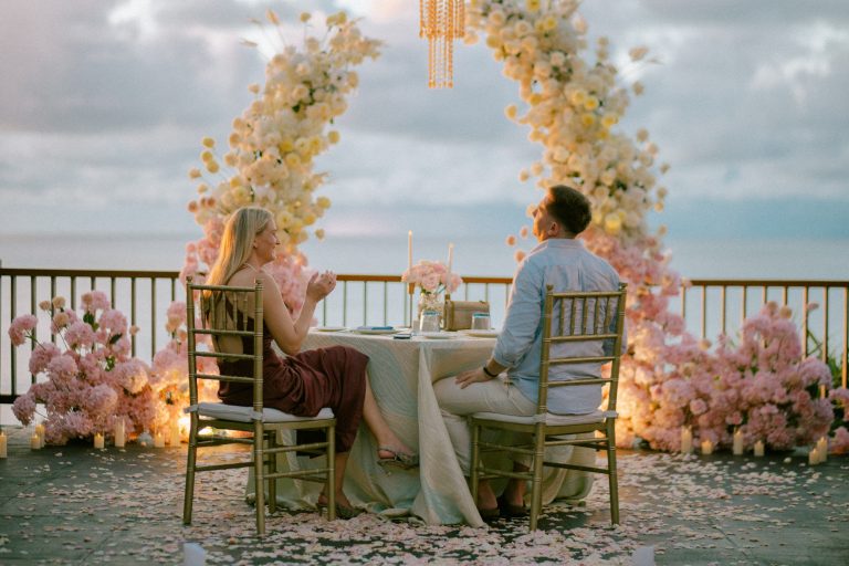 Best Time for Wedding Photos in Bali (Soft Light Guide)